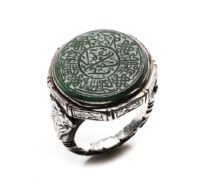 141 • Timurid Jade Seal Ring